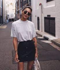 H-shaped skirt with oversized shirt